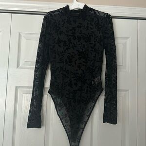 Women’s Lace Floral Bodysuit New Never Worn Comfortable Casual